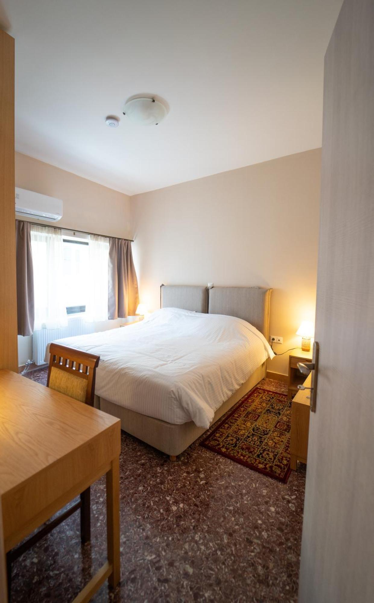 Luxury Apartment In Plaka - Acropolis Ateny Zewnętrze zdjęcie